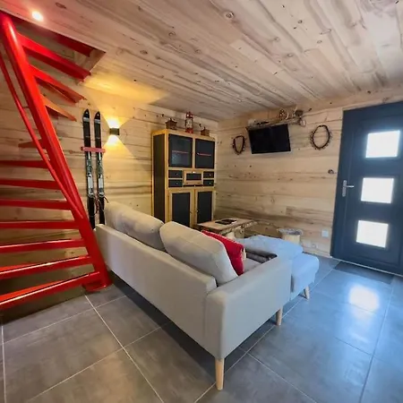 Le Refuge Perche Du Saut De La Bourrique, Spa, Terrain Cloture, Bordure De Foret Chalet